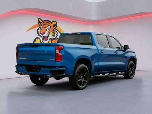 Used 2023 Chevrolet Silverado 1500 RST w/ Z71 Off-Road Package AWD/4WD image 6