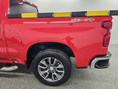 Used 2025 Chevrolet Silverado 1500 LT AWD/4WD image 8