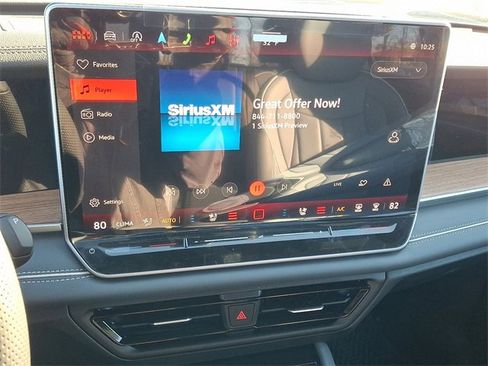 New 2026 Volkswagen Tiguan SEL R-Line image 9