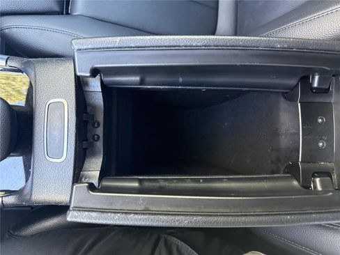 Used 2020 Mercedes-Benz GLB 250 GLB 250 image 20