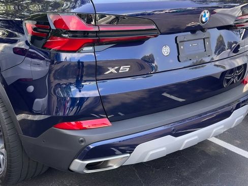 Used 2025 BMW X5 xDrive40i w/ Premium Package AWD/4WD image 9