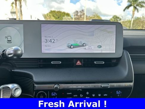 Used 2024 Hyundai Ioniq 5 SEL image 25