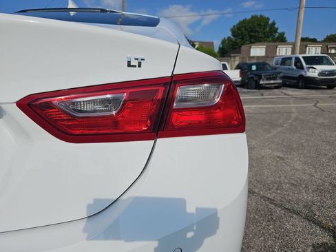 Used 2024 Chevrolet Malibu LT FWD image 33
