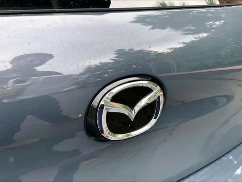 Used 2021 MAZDA MAZDA3 s FWD image 30