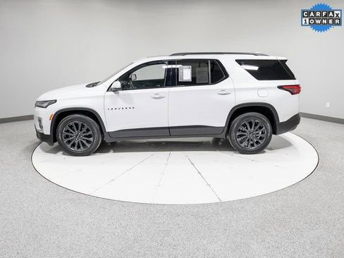 Used 2023 Chevrolet Traverse RS w/ LPO, Floor Liner Package image 39