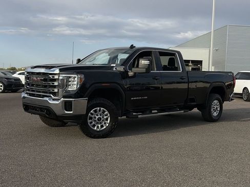 Used 2023 GMC Sierra 2500 SLE image 3