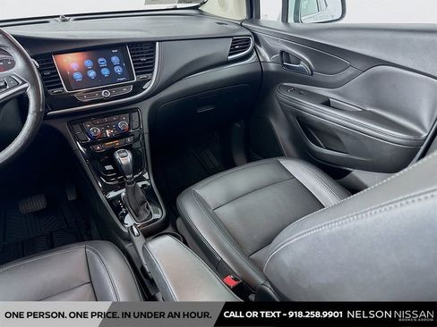 Used 2017 Buick Encore Essence FWD image 22