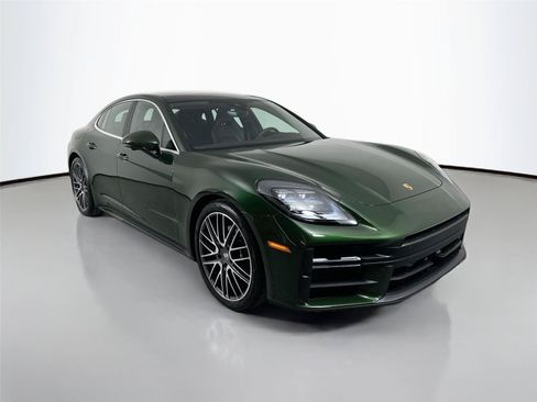 Certified 2026 Porsche Panamera image 9
