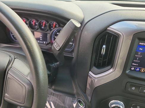 Used 2023 GMC Sierra 1500 Pro w/ Pro Value Package image 24