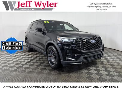 Used 2025 Ford Explorer ST-Line w/ ST-Line Street Pack