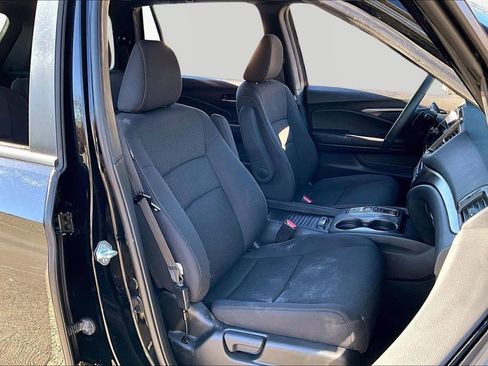 Used 2021 Honda Passport Sport image 21