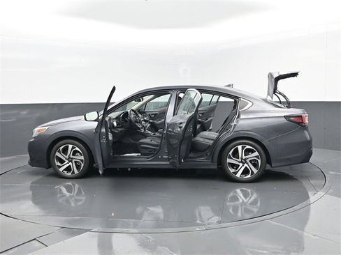 Used 2022 Subaru Legacy Limited image 31