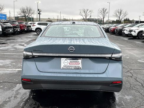 New 2026 Nissan Sentra SV w/ SV Convenience Package FWD image 5