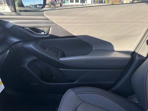 New 2026 Subaru Crosstrek 2.5i Limited w/ Crosstrek Mirror Package image 65