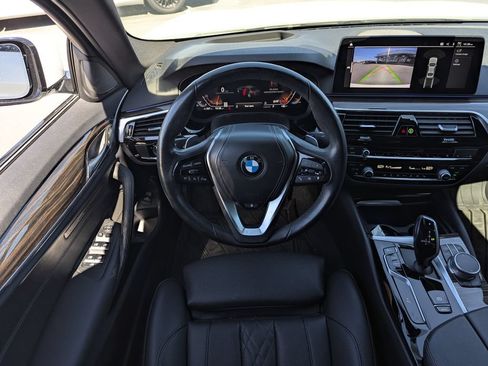 Used 2022 BMW 530i xDrive AWD/4WD image 27