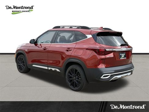 Certified 2022 Kia Seltos Nightfall Edition image 7