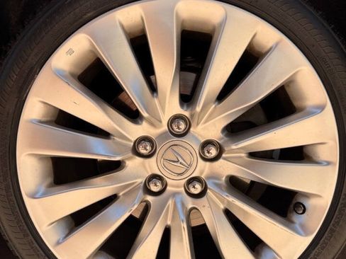 Used 2014 Acura RLX w/ Technology Package FWD image 31