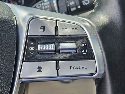 Used 2021 Kia Telluride S FWD image 26