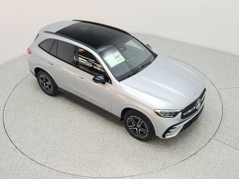 New 2026 Mercedes-Benz GLC 300 image 18