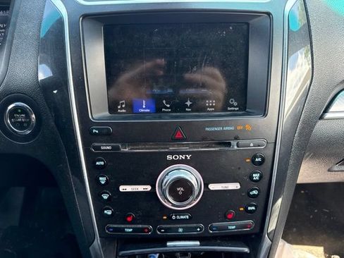 Used 2017 Ford Explorer Sport AWD/4WD image 10