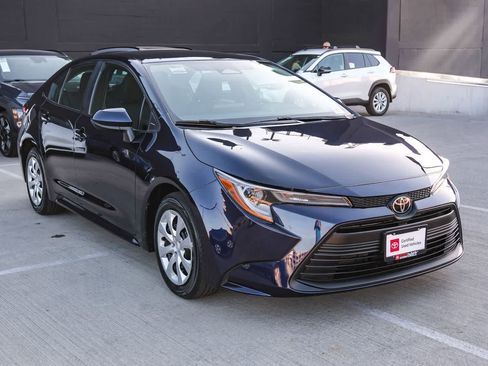 Certified 2024 Toyota Corolla LE FWD image 3