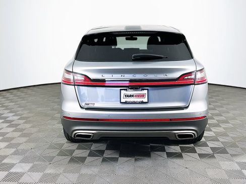 Used 2022 Lincoln Nautilus Reserve AWD/4WD image 9