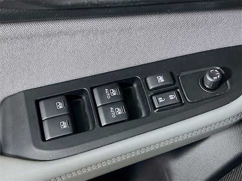 Used 2019 Subaru Outback 2.5i Premium image 17