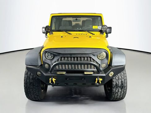 Used 2016 Jeep Wrangler Sport w/ Connectivity Group AWD/4WD image 2