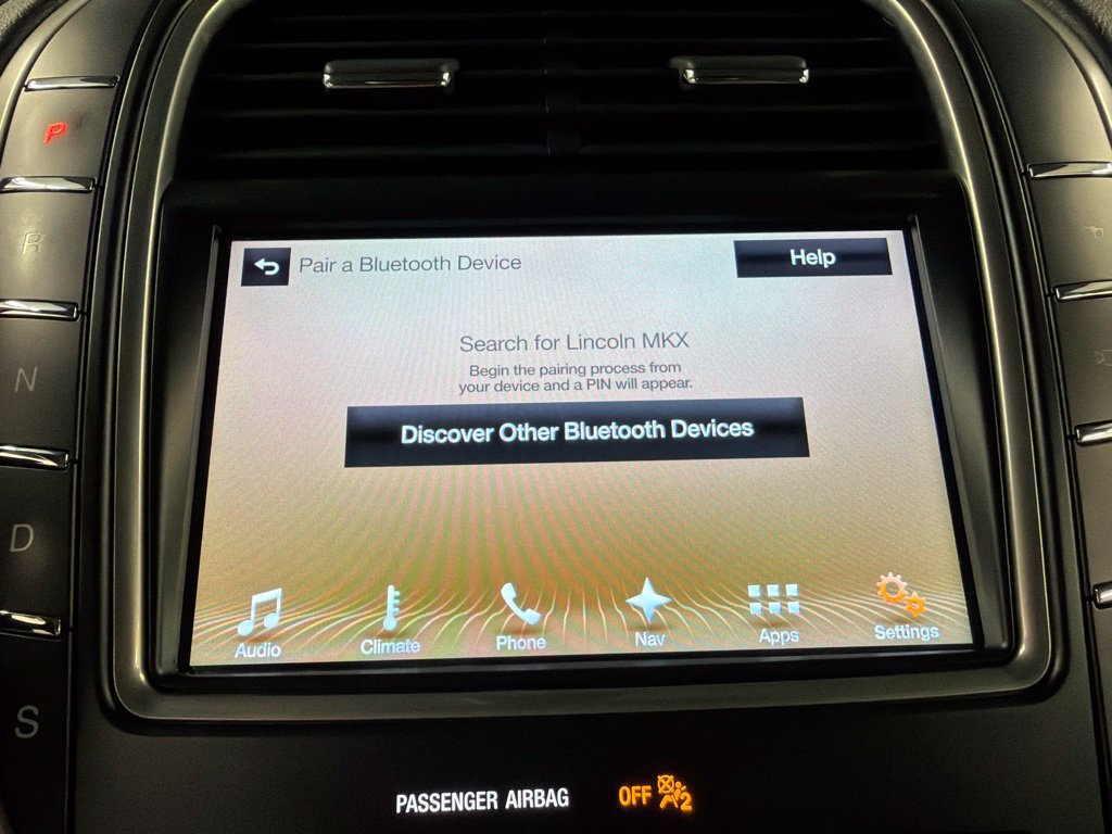 Used 2017 Lincoln MKX Reserve w/ Driver Assistance Package AWD/4WD image 10