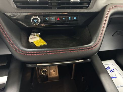 Used 2025 Ford Explorer ST-Line w/ ST-Line Street Pack AWD/4WD image 20