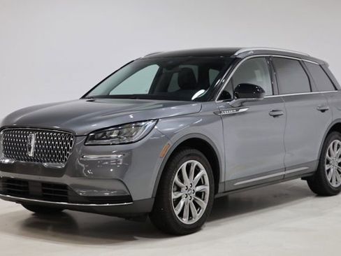 Used 2022 Lincoln Corsair AWD w/ Premium Package image 3