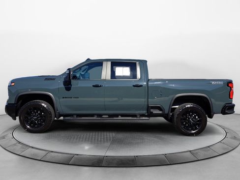 Used 2026 Chevrolet Silverado 2500 LT w/ Trail Boss Package AWD/4WD image 4