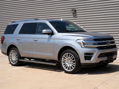 Used 2023 Ford Expedition Limited
