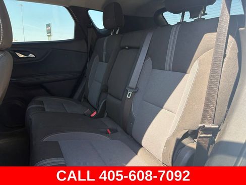 Used 2023 Chevrolet Blazer LT FWD image 13