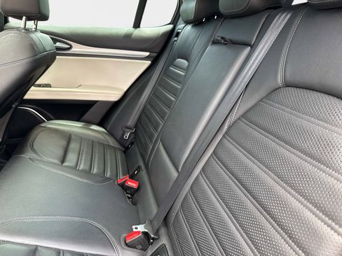 Used 2021 Alfa Romeo Stelvio Ti Sport AWD/4WD image 13