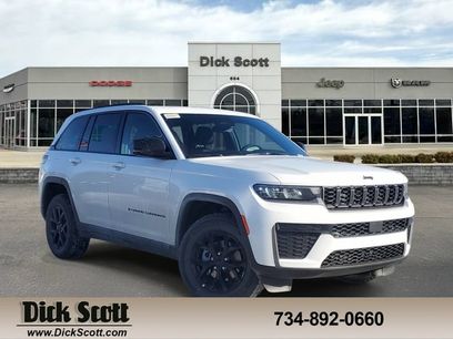 New 2026 Jeep Grand Cherokee Altitude