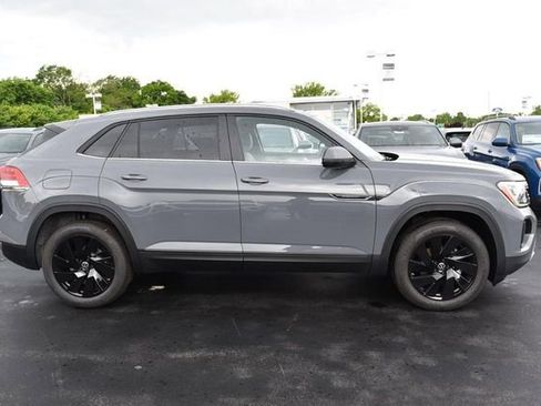 New 2026 Volkswagen Atlas Cross Sport SE AWD/4WD image 5