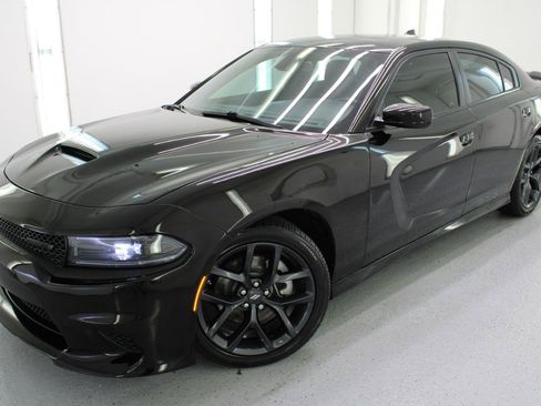 Used 2023 Dodge Charger R/T w/ Blacktop Package RWD image 2