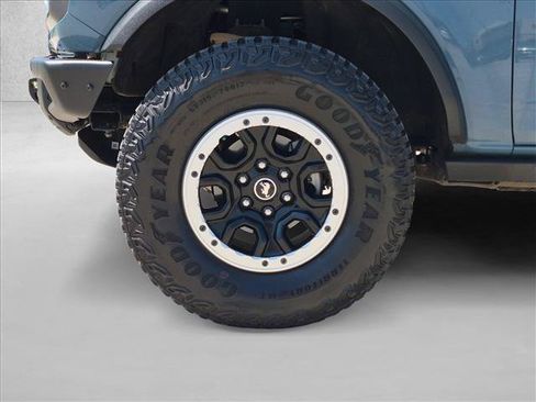 Used 2022 Ford Bronco Badlands w/ Sasquatch Package AWD/4WD image 23