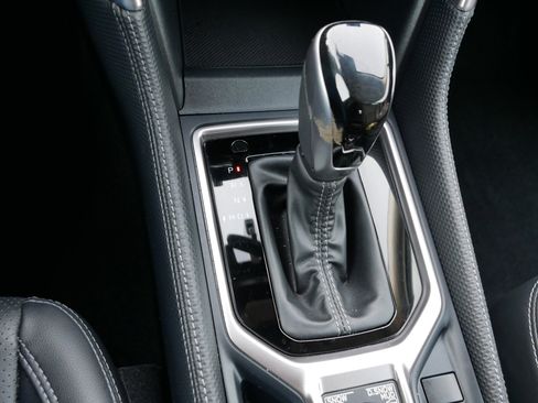 Used 2022 Subaru Forester Limited image 24