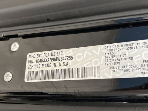 Used 2021 Jeep Wrangler Sport image 36