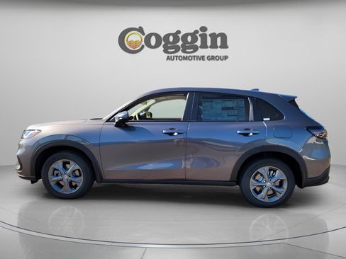 New 2026 Honda HR-V LX image 2