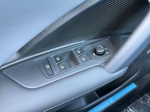New 2026 Volkswagen Tiguan SE AWD/4WD image 13