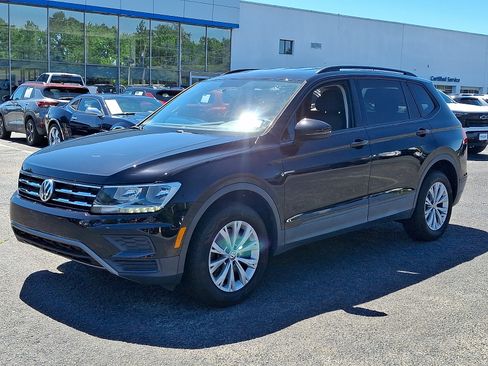 Used 2020 Volkswagen Tiguan S AWD/4WD image 3