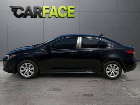 Used 2020 Toyota Corolla LE FWD image 7