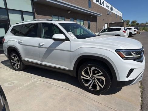 Used 2023 Volkswagen Atlas SEL AWD/4WD image 1