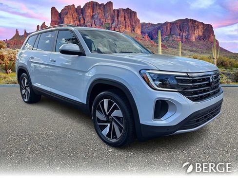 New 2026 Volkswagen Atlas SE image 9