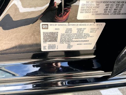 Used 2021 Chevrolet Silverado 1500 LT w/ Convenience Package II RWD image 36