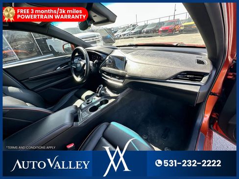 Used 2022 Cadillac CT4 V w/ Technology Package image 21