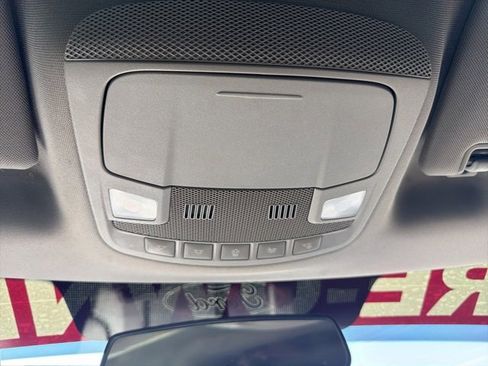 Used 2017 Ford F150 XLT image 14